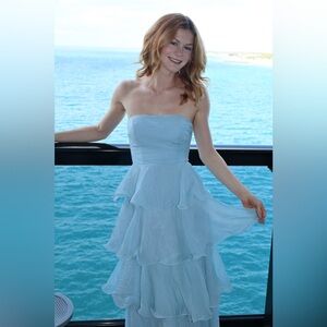 one and only collective boutique strapless tiered ruffle blue midi dress NWT